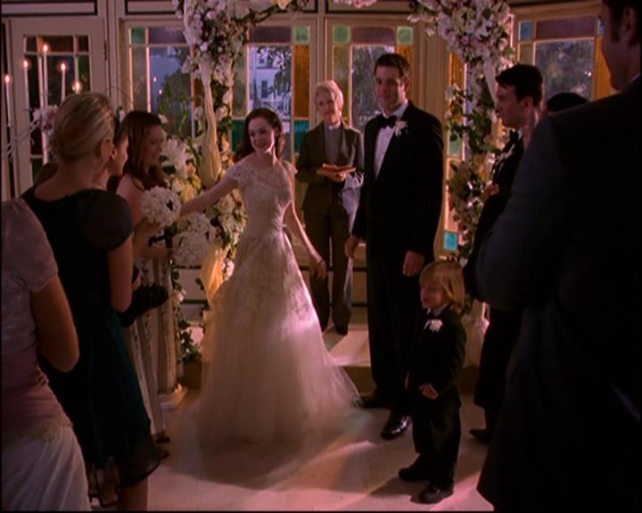 Charmed-Online-dot-816EngagedAndConfused2227.jpg Charmed-Online-dot-816EngagedAndConfused2227.jpg