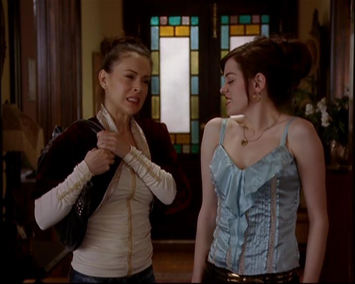 Charmed-Online-dot-817GenerationHex0016.jpg