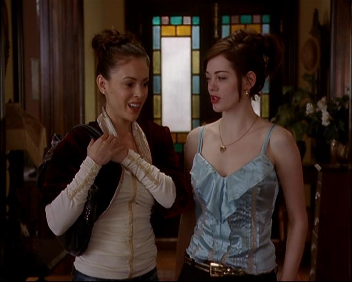 Charmed-Online-dot-817GenerationHex0024.jpg