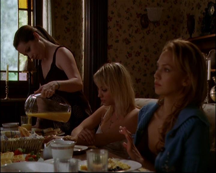 Charmed-Online-dot-817GenerationHex0127.jpg
