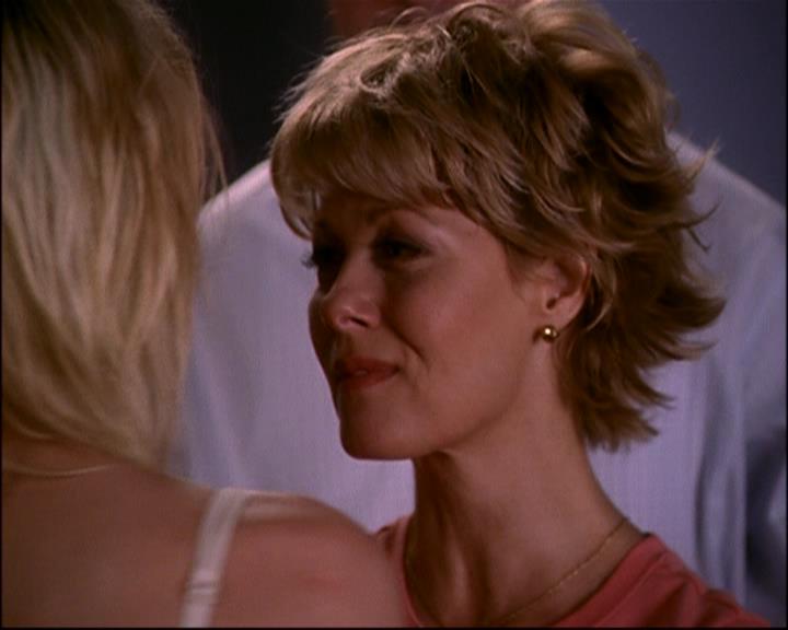 Charmed-Online-dot-817GenerationHex0437.jpg