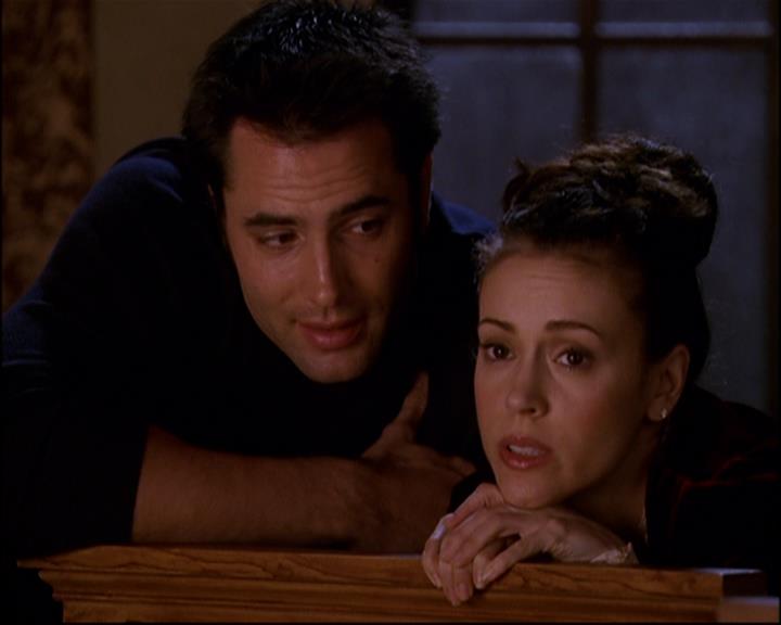 Charmed-Online-dot-817GenerationHex1030.jpg