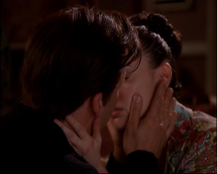 Charmed-Online-dot-817GenerationHex1060.jpg Charmed-Online-dot-817GenerationHex1060.jpg