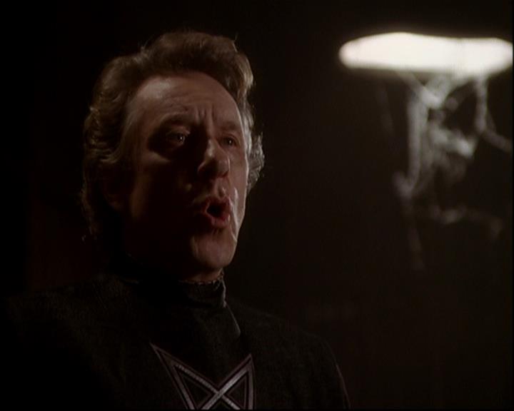 Charmed-Online-dot-817GenerationHex1640.jpg