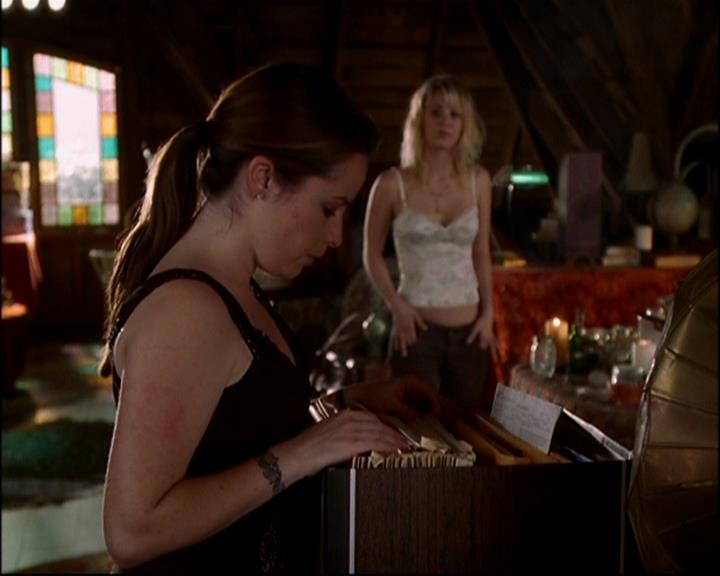 Charmed-Online-dot-817GenerationHex1675.jpg
