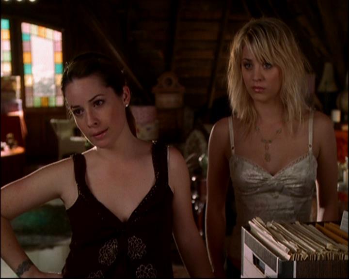 Charmed-Online-dot-817GenerationHex1714.jpg Charmed-Online-dot-817GenerationHex1714.jpg