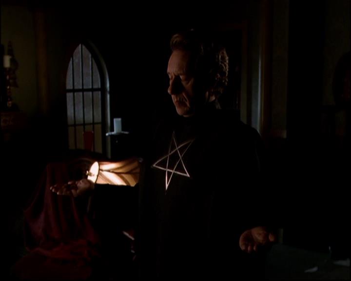 Charmed-Online-dot-817GenerationHex2240.jpg