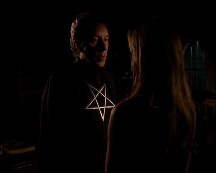 Charmed-Online-dot-817GenerationHex2265.jpg