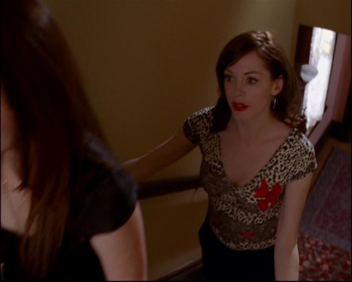 Charmed-Online-dot-818TheTornIdentity0275.jpg Charmed-Online-dot-818TheTornIdentity0275.jpg