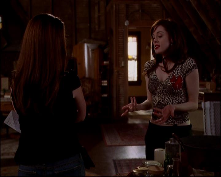 Charmed-Online-dot-818TheTornIdentity0591.jpg Charmed-Online-dot-818TheTornIdentity0591.jpg