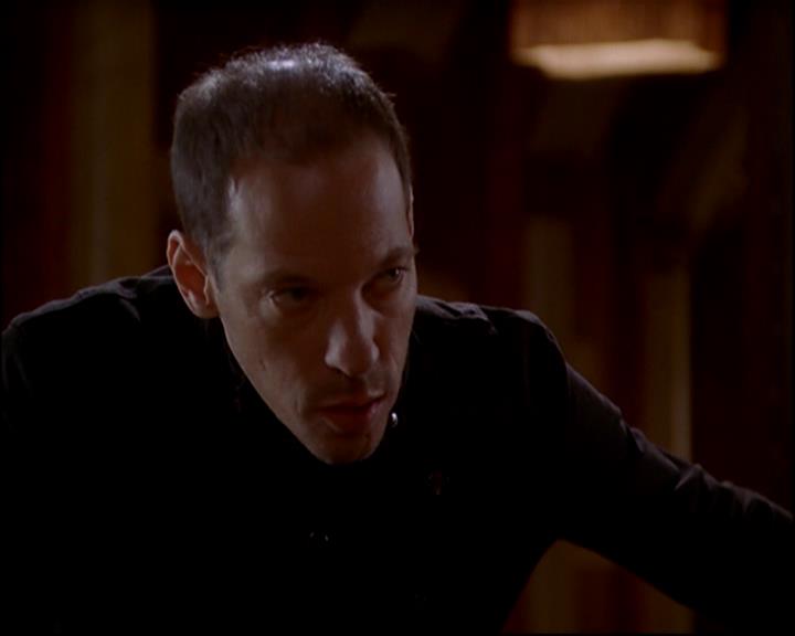 Charmed-Online-dot-818TheTornIdentity0940.jpg Charmed-Online-dot-818TheTornIdentity0940.jpg