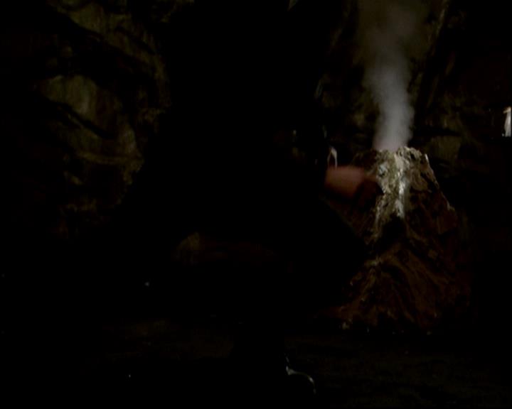 Charmed-Online-dot-818TheTornIdentity1014.jpg Charmed-Online-dot-818TheTornIdentity1014.jpg