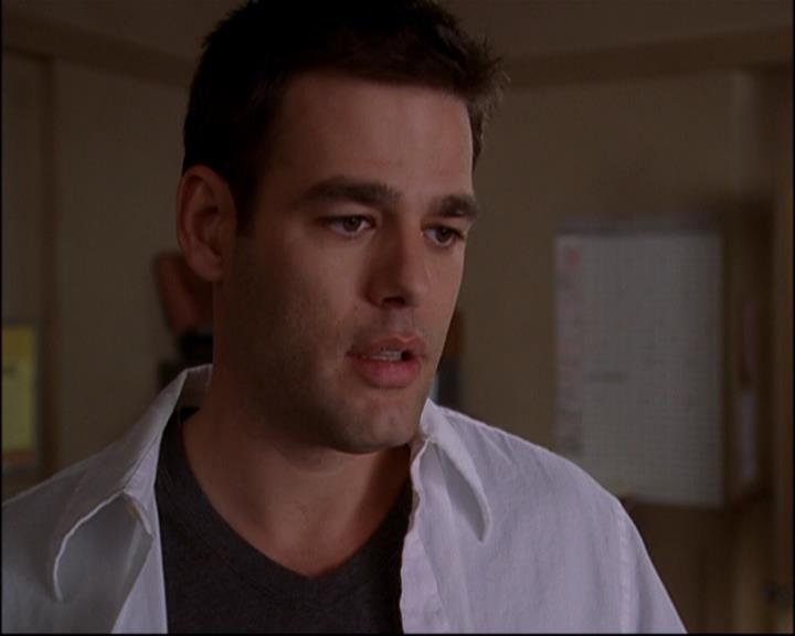 Charmed-Online-dot-818TheTornIdentity1438.jpg Charmed-Online-dot-818TheTornIdentity1438.jpg