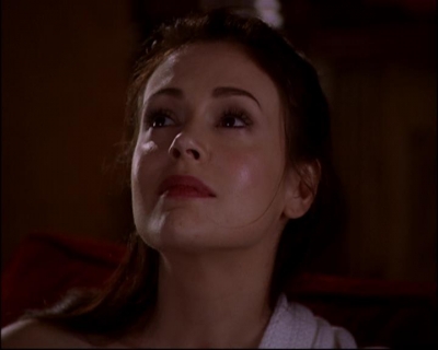 Charmed-Online-dot-818TheTornIdentity2115.jpg