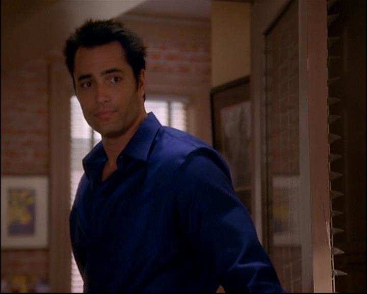 Charmed-Online-dot-819TheJungAndTheRestless0300.jpg Charmed-Online-dot-819TheJungAndTheRestless0300.jpg