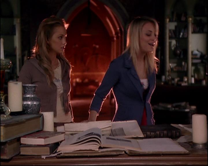 Charmed-Online-dot-819TheJungAndTheRestless0325.jpg