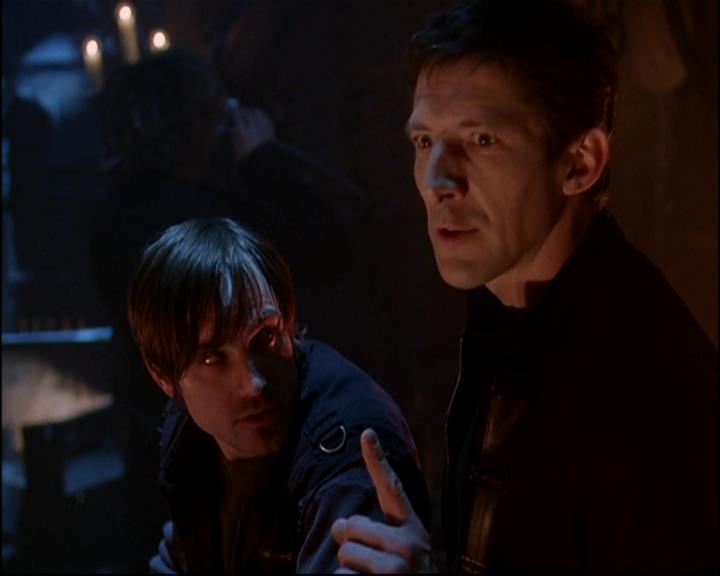 Charmed-Online-dot-819TheJungAndTheRestless0479.jpg