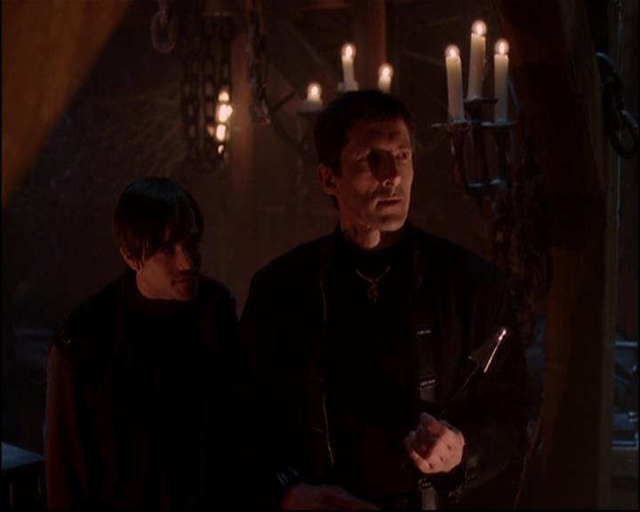 Charmed-Online-dot-819TheJungAndTheRestless0499.jpg Charmed-Online-dot-819TheJungAndTheRestless0499.jpg