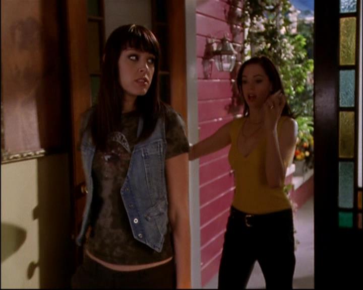 Charmed-Online-dot-819TheJungAndTheRestless0516.jpg