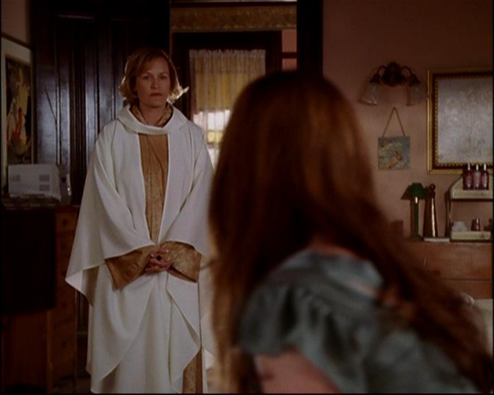 Charmed-Online-dot-819TheJungAndTheRestless1108.jpg Charmed-Online-dot-819TheJungAndTheRestless1108.jpg