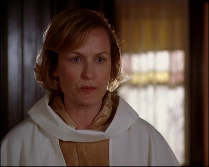 Charmed-Online-dot-819TheJungAndTheRestless1137.jpg