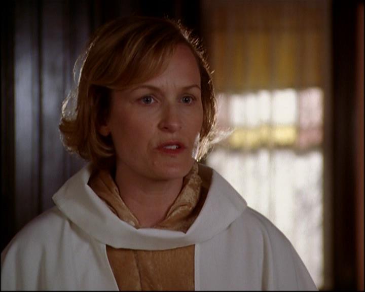 Charmed-Online-dot-819TheJungAndTheRestless1138.jpg