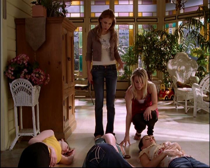Charmed-Online-dot-819TheJungAndTheRestless1250.jpg