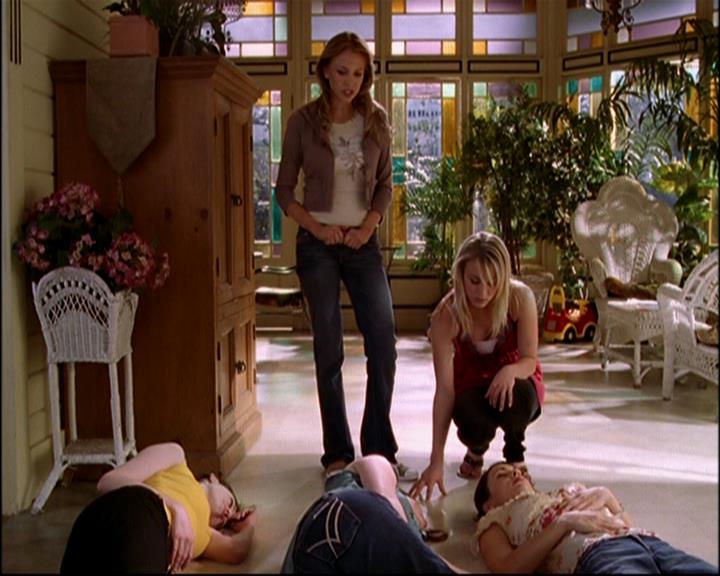 Charmed-Online-dot-819TheJungAndTheRestless1253.jpg