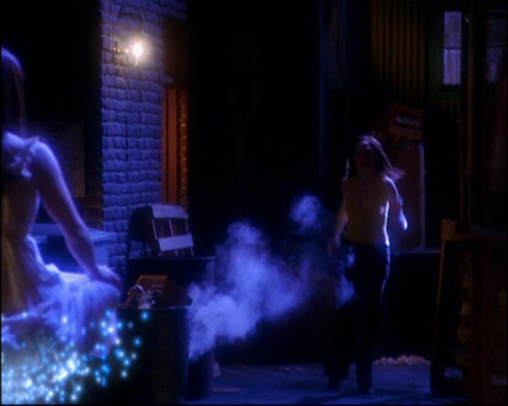 Charmed-Online-dot-819TheJungAndTheRestless1611.jpg Charmed-Online-dot-819TheJungAndTheRestless1611.jpg