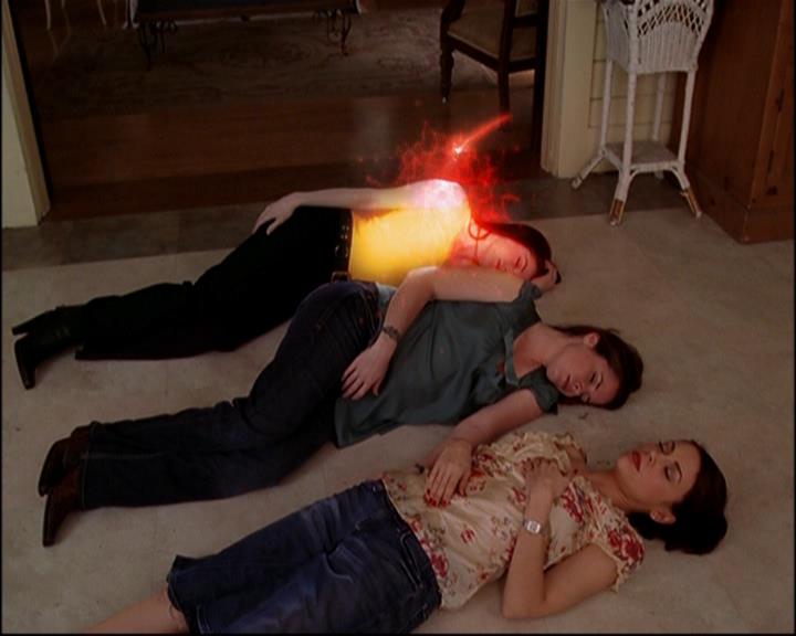 Charmed-Online-dot-819TheJungAndTheRestless1805.jpg