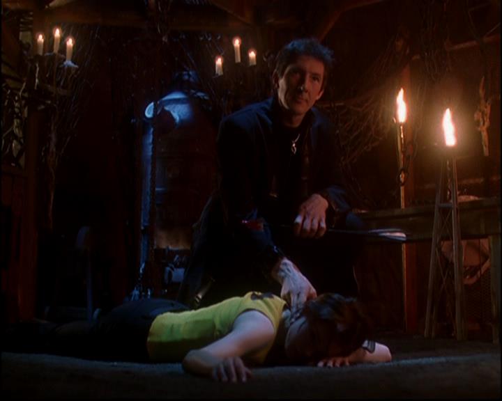 Charmed-Online-dot-819TheJungAndTheRestless2083.jpg