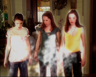 Charmed-Online-dot-819TheJungAndTheRestless1223.jpg