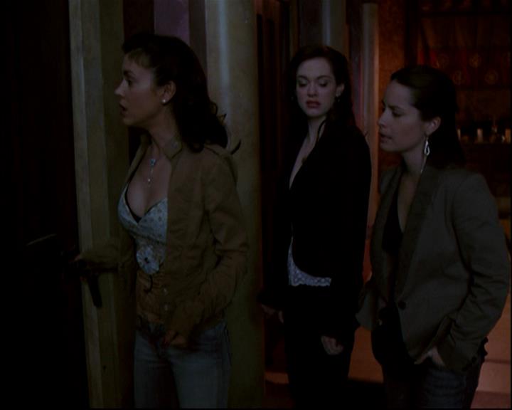 Charmed-Online-dot-820GoneWithTheWitches0040.jpg