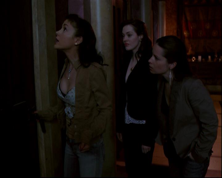 Charmed-Online-dot-820GoneWithTheWitches0046.jpg