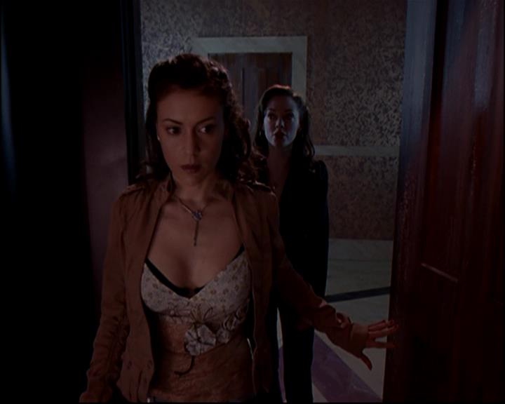 Charmed-Online-dot-820GoneWithTheWitches0059.jpg