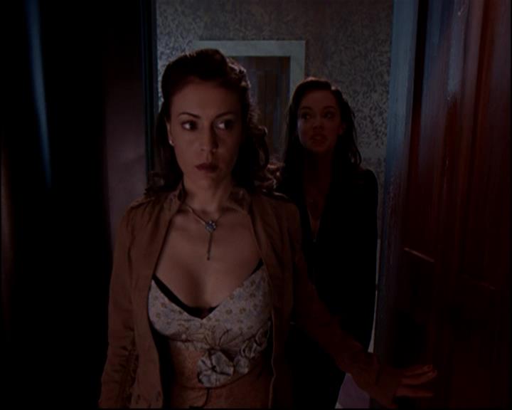 Charmed-Online-dot-820GoneWithTheWitches0060.jpg