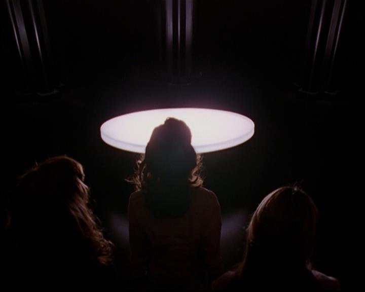 Charmed-Online-dot-820GoneWithTheWitches0065.jpg