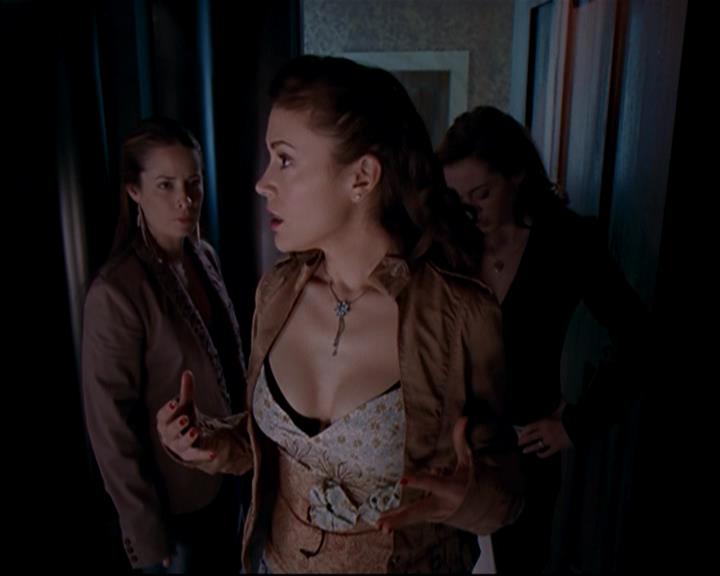 Charmed-Online-dot-820GoneWithTheWitches0068.jpg