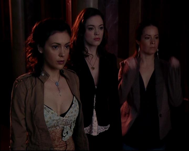 Charmed-Online-dot-820GoneWithTheWitches0092.jpg