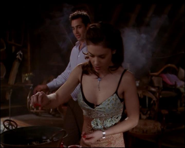 Charmed-Online-dot-820GoneWithTheWitches0580.jpg