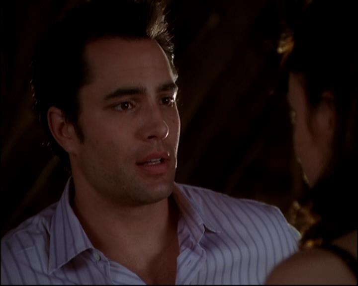 Charmed-Online-dot-820GoneWithTheWitches0632.jpg Charmed-Online-dot-820GoneWithTheWitches0632.jpg