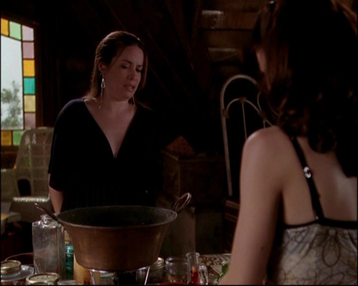 Charmed-Online-dot-820GoneWithTheWitches0690.jpg