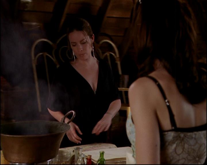 Charmed-Online-dot-820GoneWithTheWitches0700.jpg