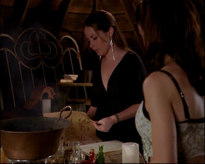 Charmed-Online-dot-820GoneWithTheWitches0701.jpg
