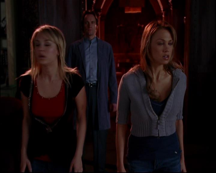 Charmed-Online-dot-820GoneWithTheWitches1050.jpg