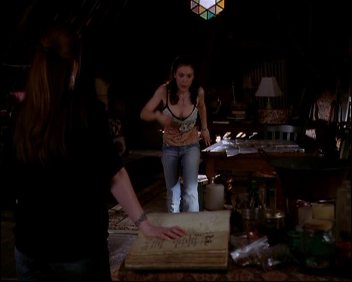 Charmed-Online-dot-820GoneWithTheWitches1171.jpg