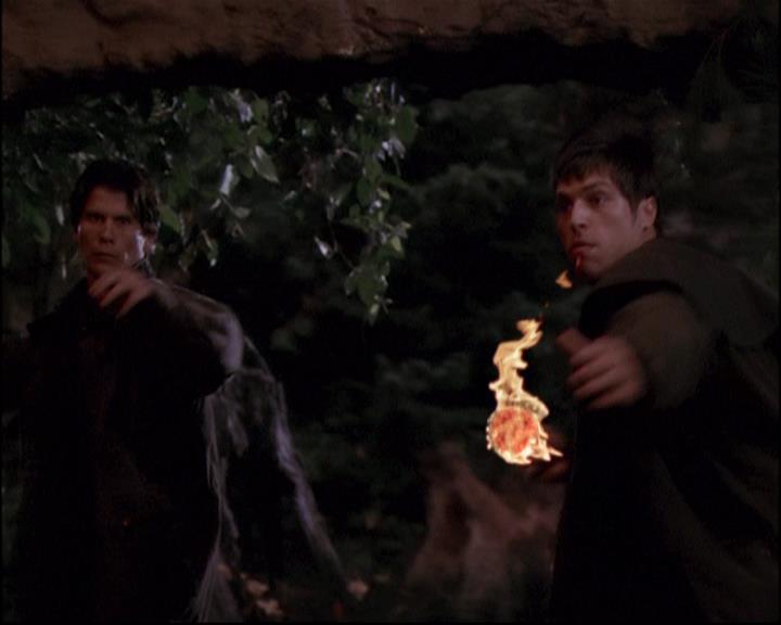 Charmed-Online-dot-820GoneWithTheWitches1827.jpg Charmed-Online-dot-820GoneWithTheWitches1827.jpg