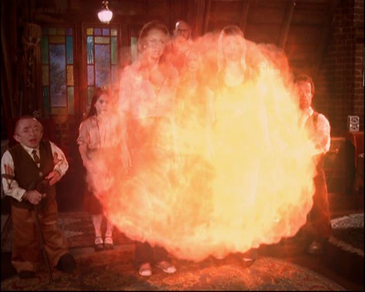 Charmed-Online-dot-820GoneWithTheWitches2115.jpg