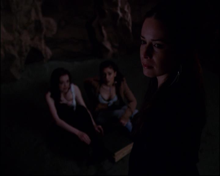 Charmed-Online-dot-820GoneWithTheWitches2153.jpg