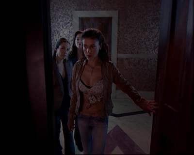 Charmed-Online-dot-820GoneWithTheWitches0057.jpg